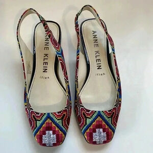 Anne Klein Slingback Sandals Sz 7.5M